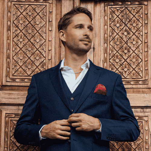 Tim Kroeger, Redakteur für Luxus-Wellnessreisen und Erfinder des „Restorative Index“, fotografiert in Bangkok